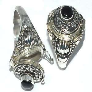   Silver Bali Handmade Round Black Onyx Poison Ring 