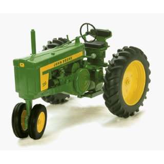  John Deere A 1/8 Scale Toys & Games