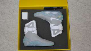 new limited edition 2011 nike mag shoes sz 7 back to the future II 2 