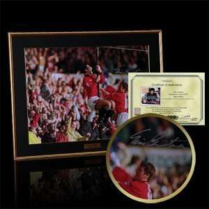  1995 Eric Cantona Man Utd Pole Celebration Signed & Framed 