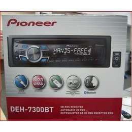 PIONEER DEH 7300BT CD/ RECEIVER w IPOD/USB/BLUETOOTH  