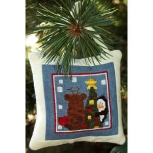  Tree Trimmin with Franklin & Pierce   Cross Stitch 