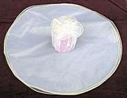 18 Diameter Organza Circle Tulle, White, with Gold Wire Edge   1 pack 
