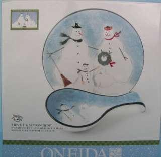 ONEIDA SNOW FAMILY TRIVET AND SPOON REST BOXED SET  
