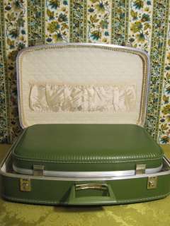 Vintage Mid Century Set of Four New In Box NIB Green Suitcase Luggage 